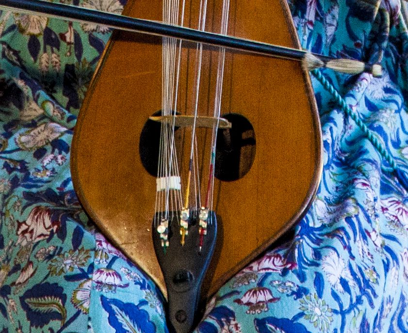 Details | klangkosmos/KK Lyra Kelly Thoma by Spiros Andoulakis cut2.jpg